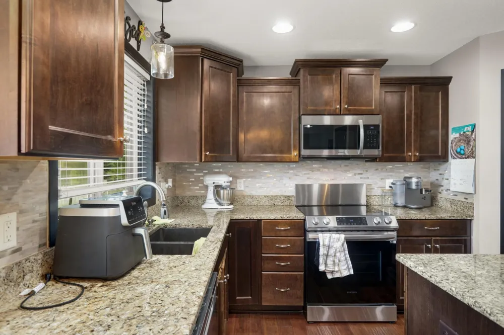 4998 Kama Lane NE Albertville, MN 55301