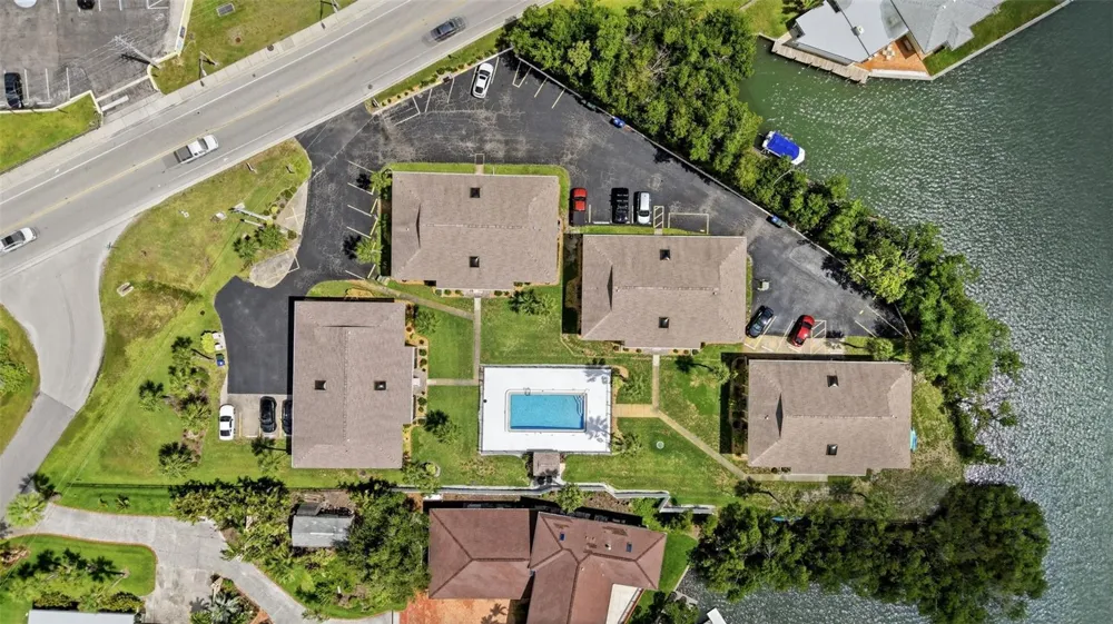 101 LOUELLA LANE #2 Nokomis, FL 34275