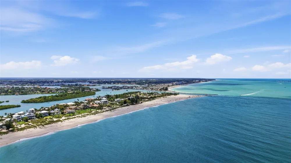101 LOUELLA LANE #2 Nokomis, FL 34275