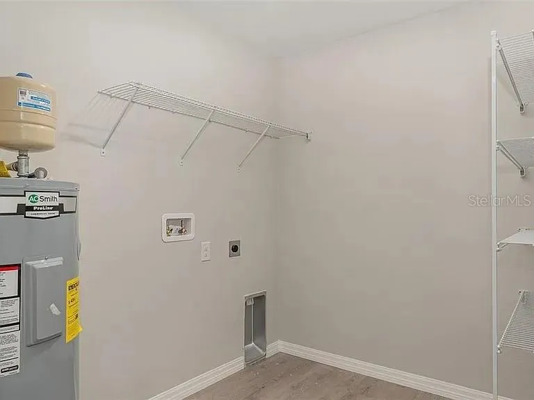308 AVE P NW Winter Haven, FL 33881