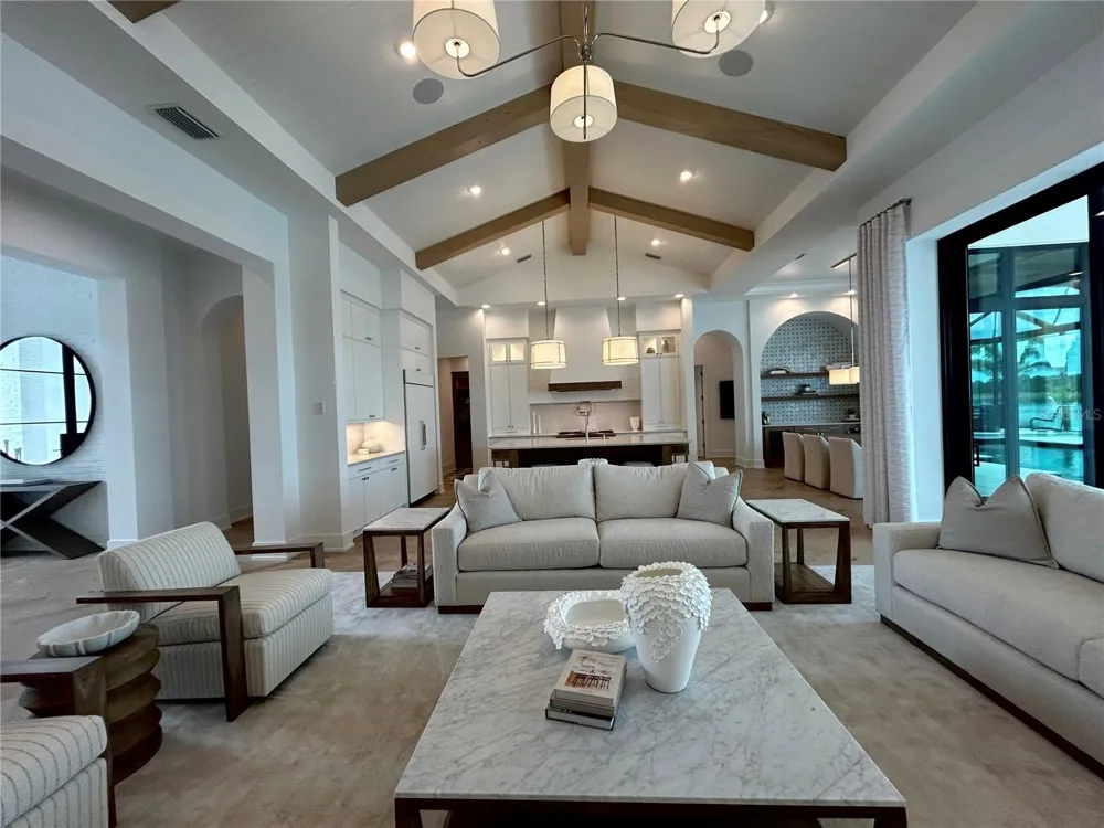 258 CRYSTAL WATERS DRIVE Sarasota, FL 34240
