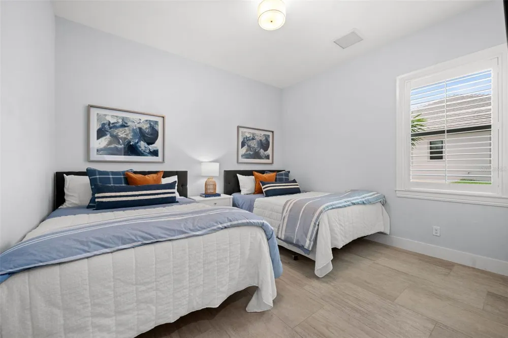 105 SW 52ND STREET Cape Coral, FL 33914