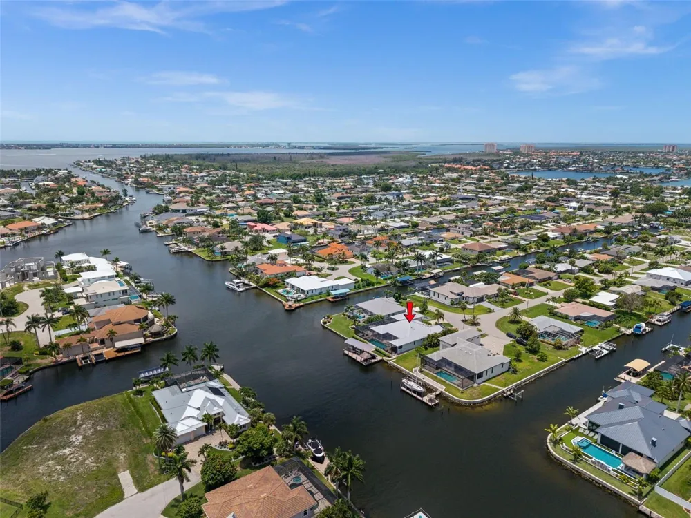 105 SW 52ND STREET Cape Coral, FL 33914