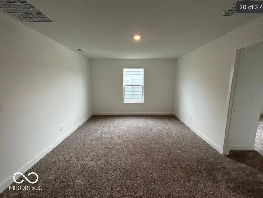 2274 S Stonehill Way New Palestine, IN 46163