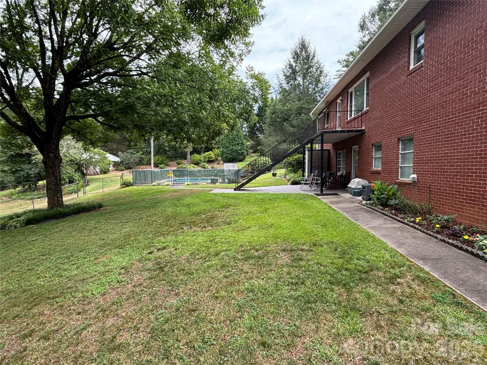 390 Airport Road Taylorsville, NC 28681