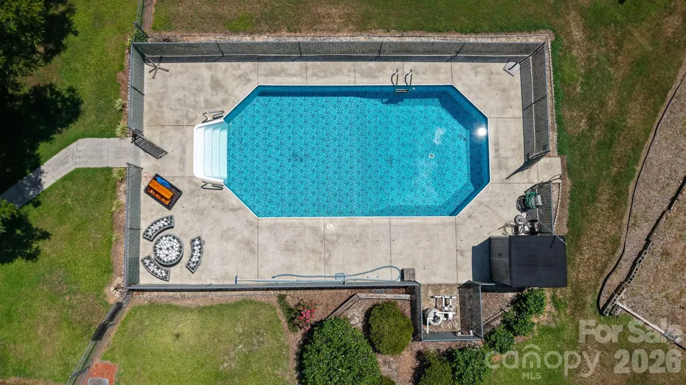 390 Airport Road Taylorsville, NC 28681
