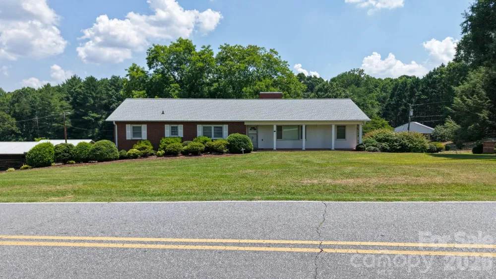 390 Airport Road Taylorsville, NC 28681