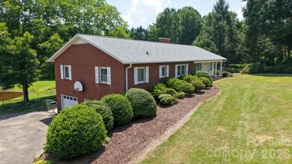 390 Airport Road Taylorsville, NC 28681