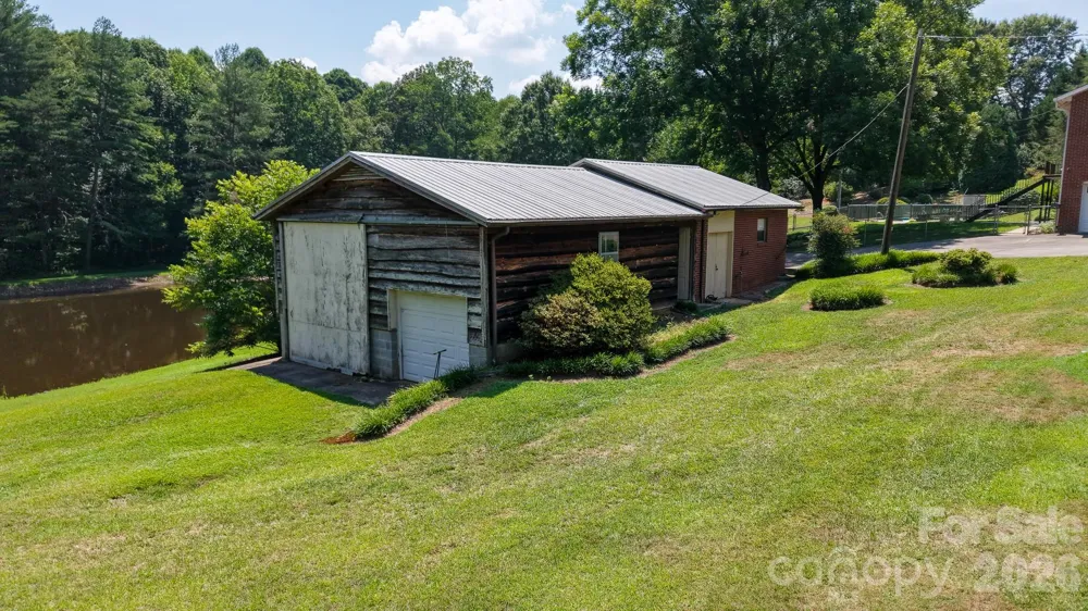390 Airport Road Taylorsville, NC 28681