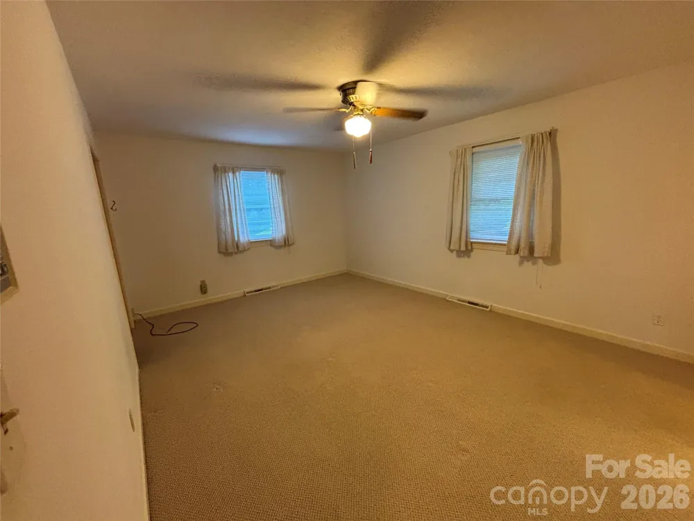 390 Airport Road Taylorsville, NC 28681