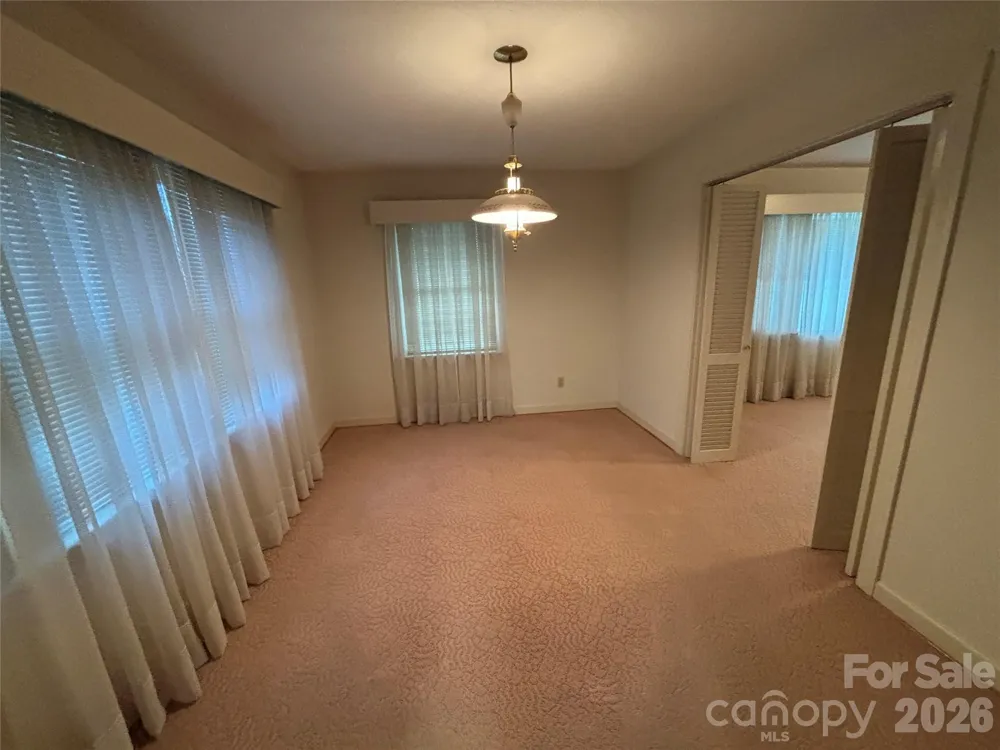 390 Airport Road Taylorsville, NC 28681