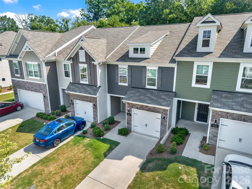 260 Abington Street Matthews, NC 28104