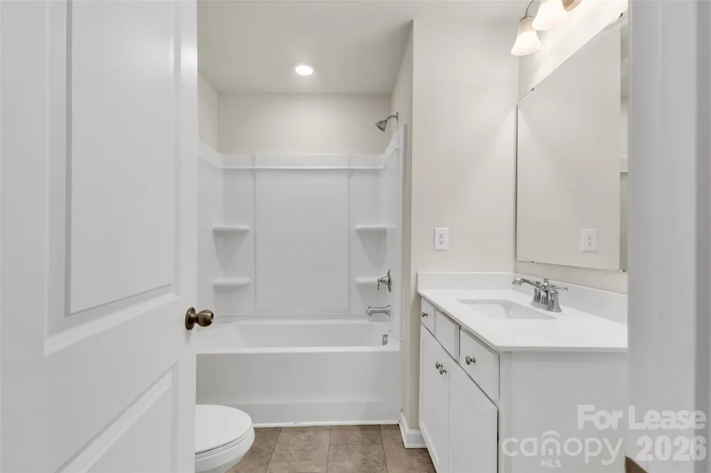 260 Abington Street Matthews, NC 28104
