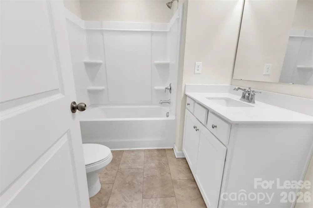 260 Abington Street Matthews, NC 28104