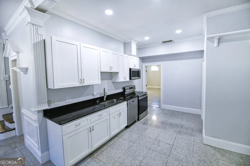 6020 Riverside DR Sandy Springs, GA 30328