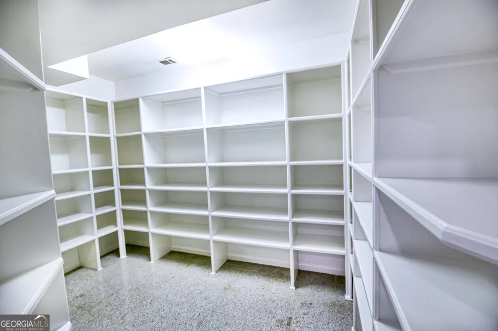 6020 Riverside DR Sandy Springs, GA 30328