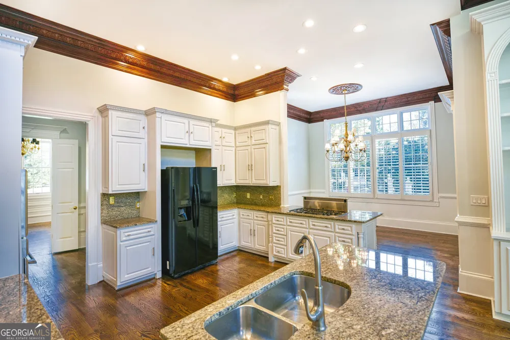 6020 Riverside DR Sandy Springs, GA 30328