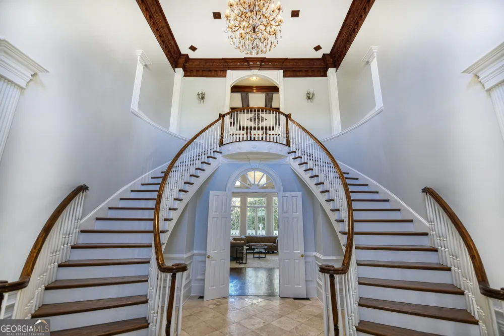 6020 Riverside DR Sandy Springs, GA 30328