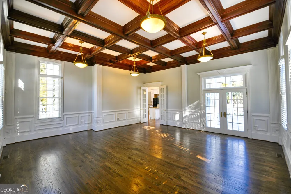 6020 Riverside DR Sandy Springs, GA 30328