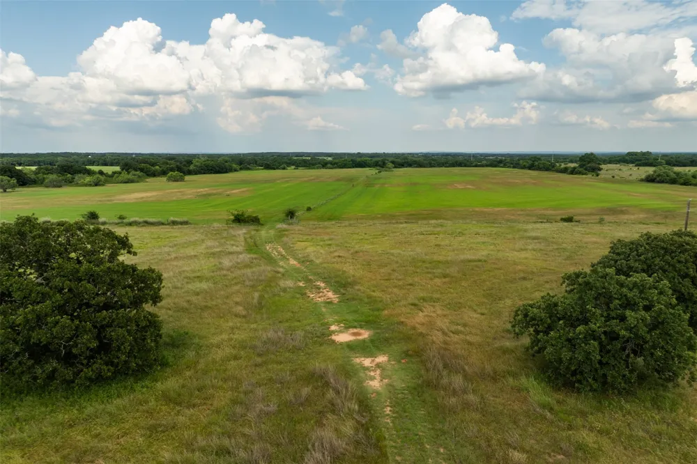 957 CR 1886 Sunset, TX 76270