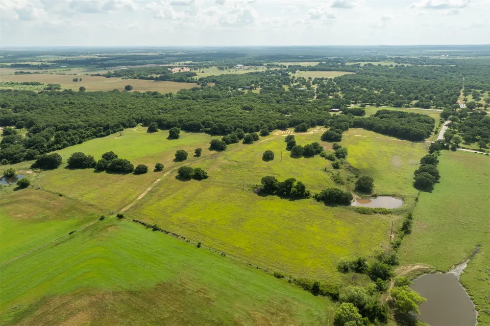957 CR 1886 Sunset, TX 76270