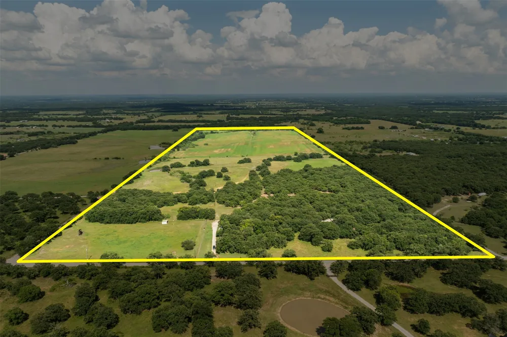 957 CR 1886 Sunset, TX 76270