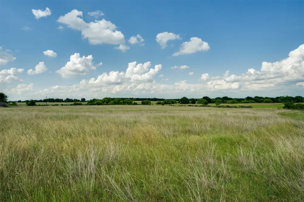 957 CR 1886 Sunset, TX 76270