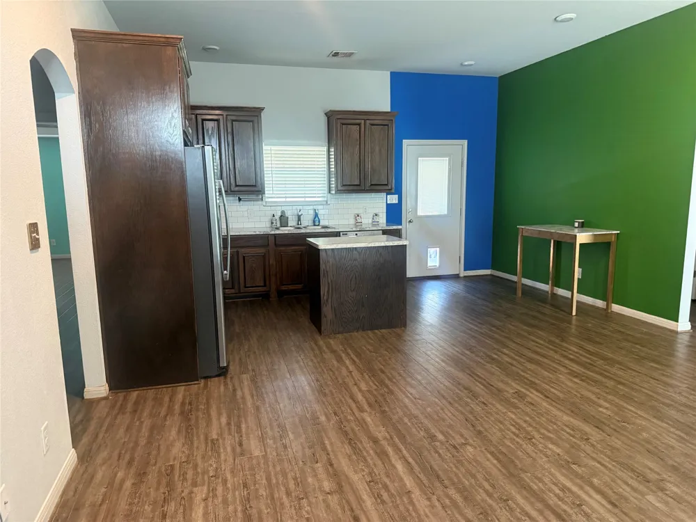 110 Tomahawk Lacy Lakeview, TX 76705