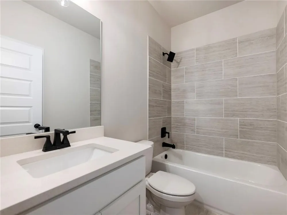 204 Grand Highlands Court Winder, GA 30680