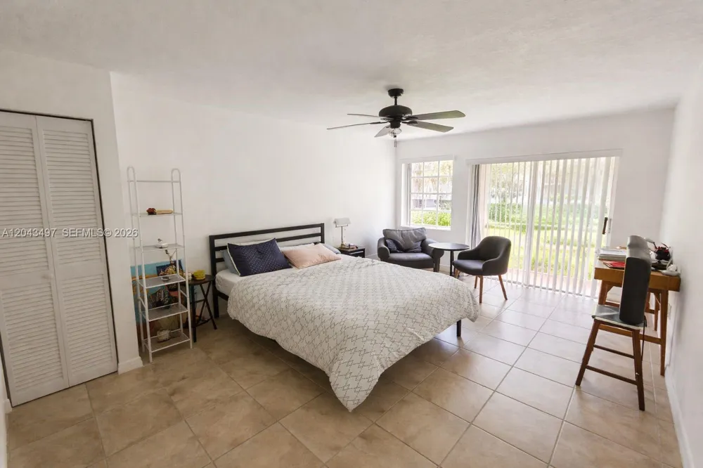 21121 SW 85th Ave #111 Cutler Bay, FL 33189