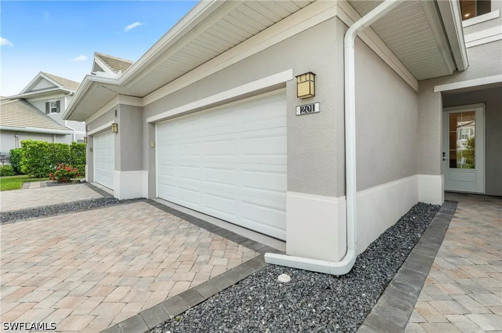 Indies Drive E #201 Naples, FL 34114