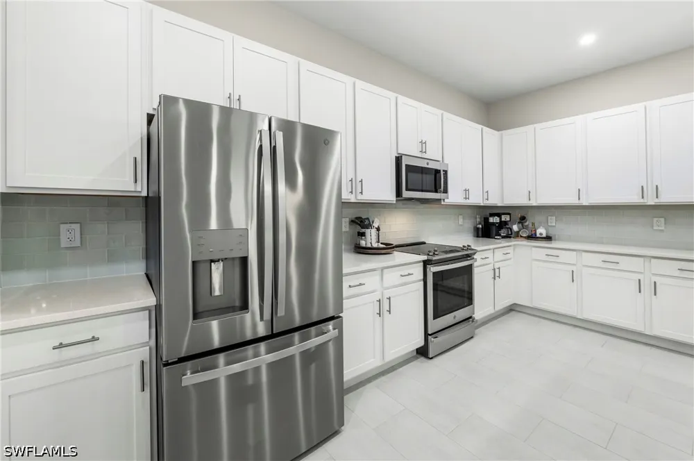 Indies Drive E #201 Naples, FL 34114