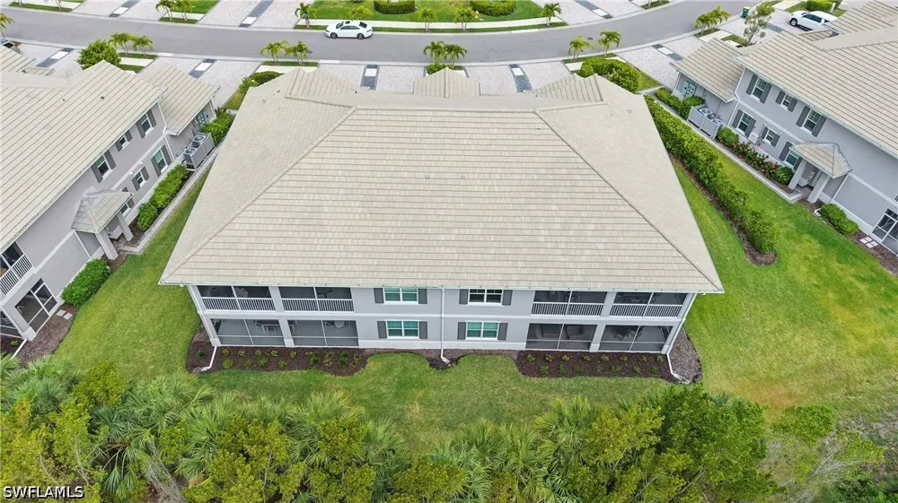 Indies Drive E #201 Naples, FL 34114