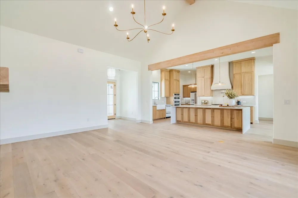 1731 Nature View Loop Driftwood, TX 78619