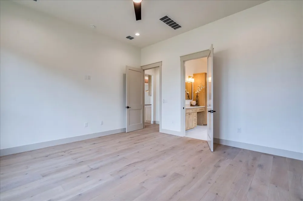 1731 Nature View Loop Driftwood, TX 78619