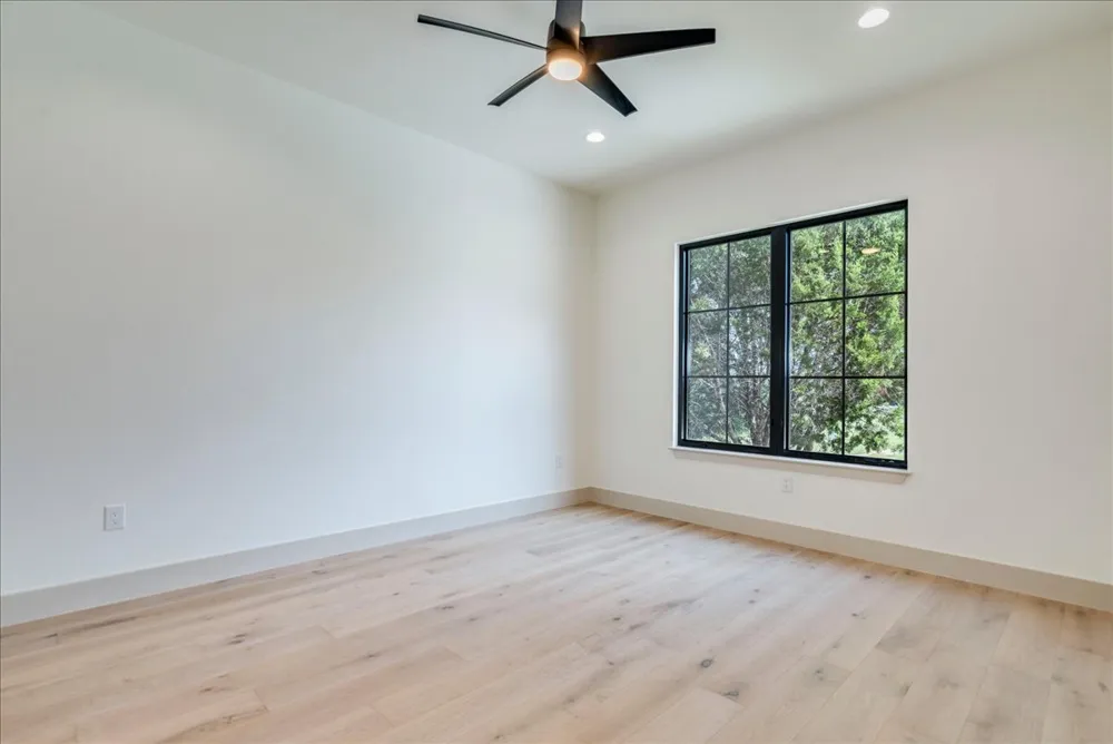 1731 Nature View Loop Driftwood, TX 78619