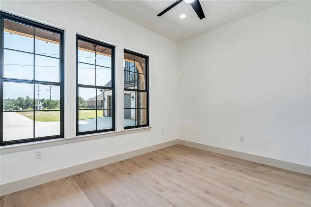 1731 Nature View Loop Driftwood, TX 78619