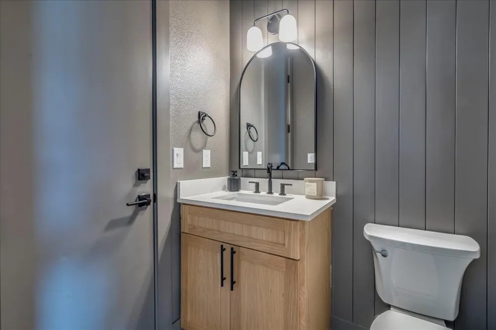 1731 Nature View Loop Driftwood, TX 78619