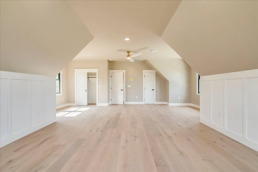 1731 Nature View Loop Driftwood, TX 78619
