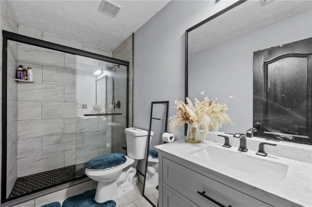 40 Benjamin Point Oxford, GA 30054