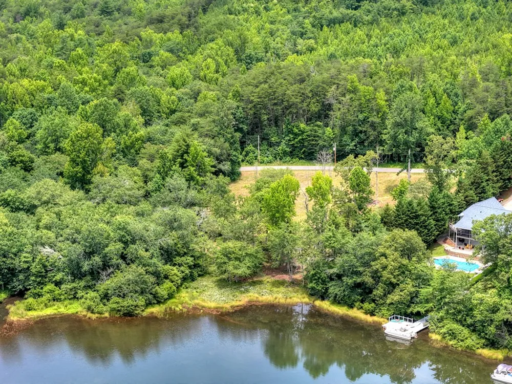 00 Campbell Cove Road Turtletown, TN 37391