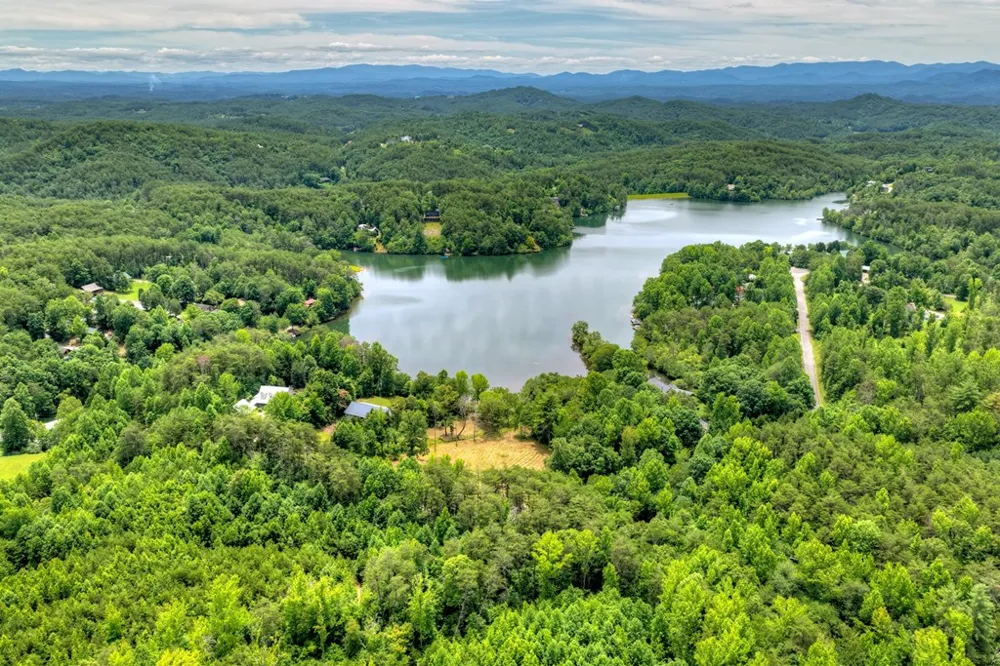 00 Campbell Cove Road Turtletown, TN 37391