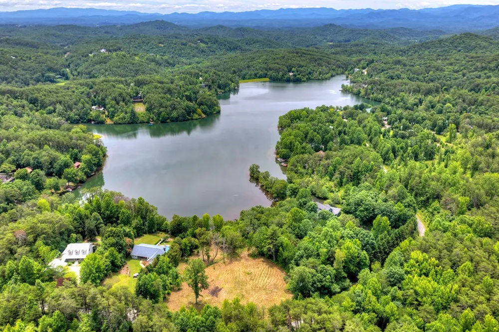 00 Campbell Cove Road Turtletown, TN 37391