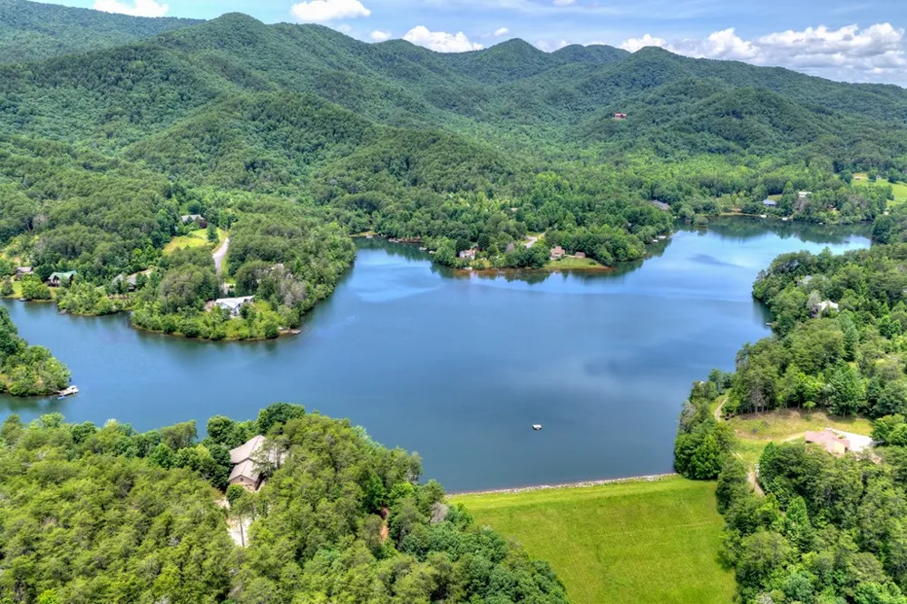 00 Campbell Cove Road Turtletown, TN 37391