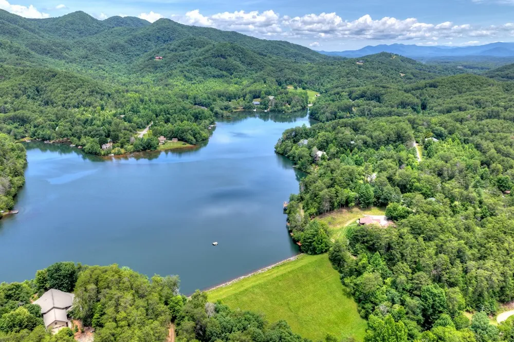 00 Campbell Cove Road Turtletown, TN 37391