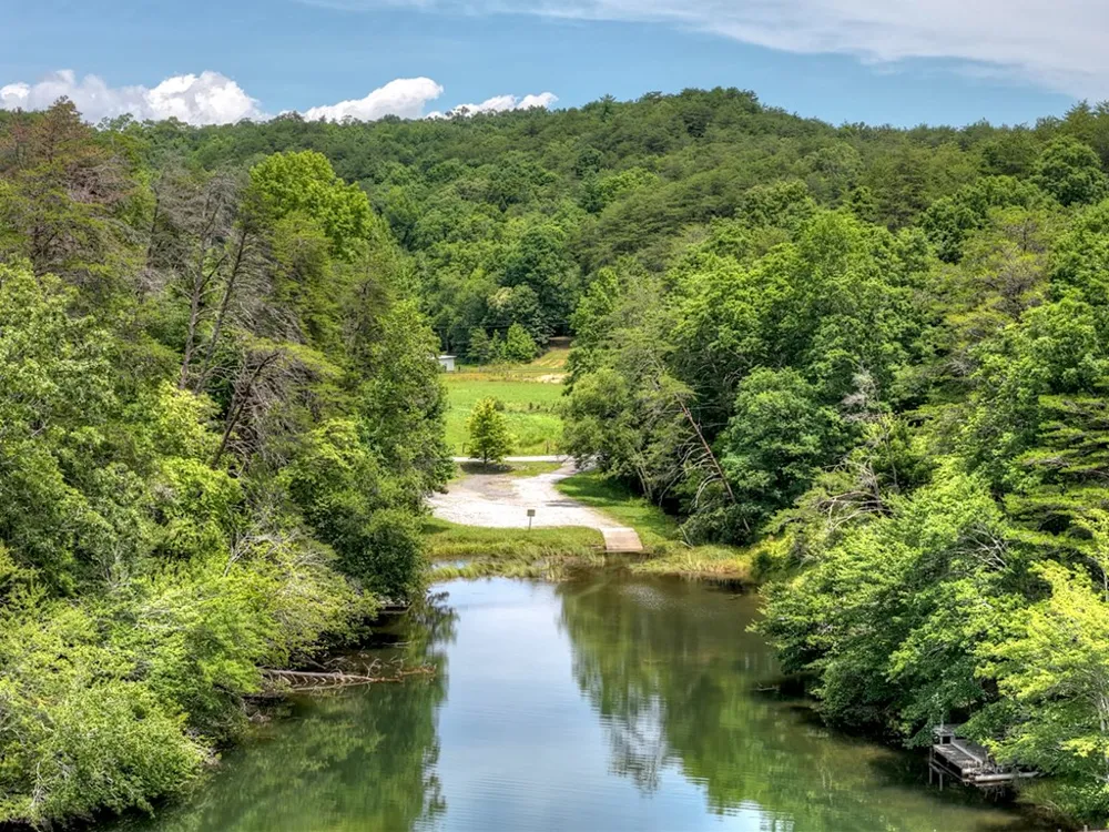 00 Campbell Cove Road Turtletown, TN 37391
