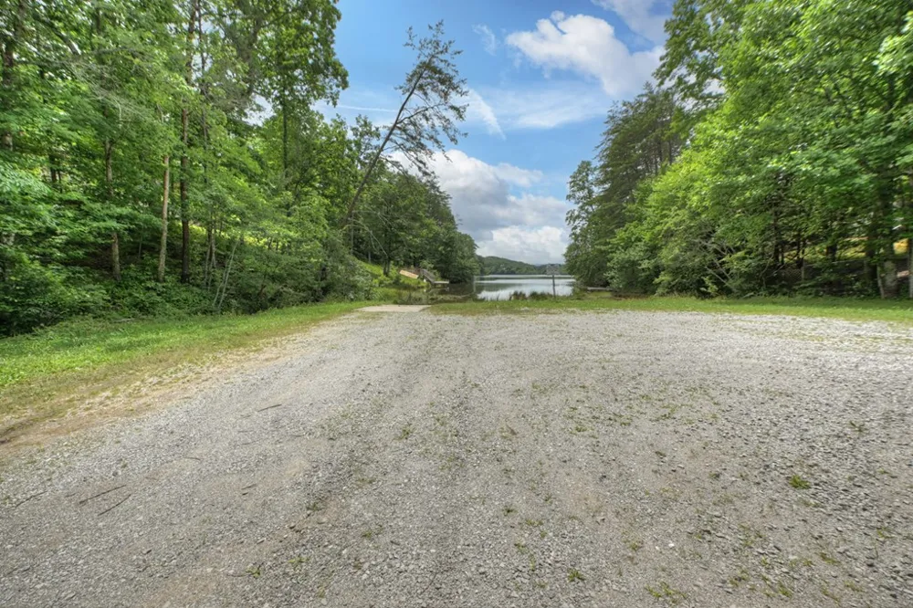 00 Campbell Cove Road Turtletown, TN 37391