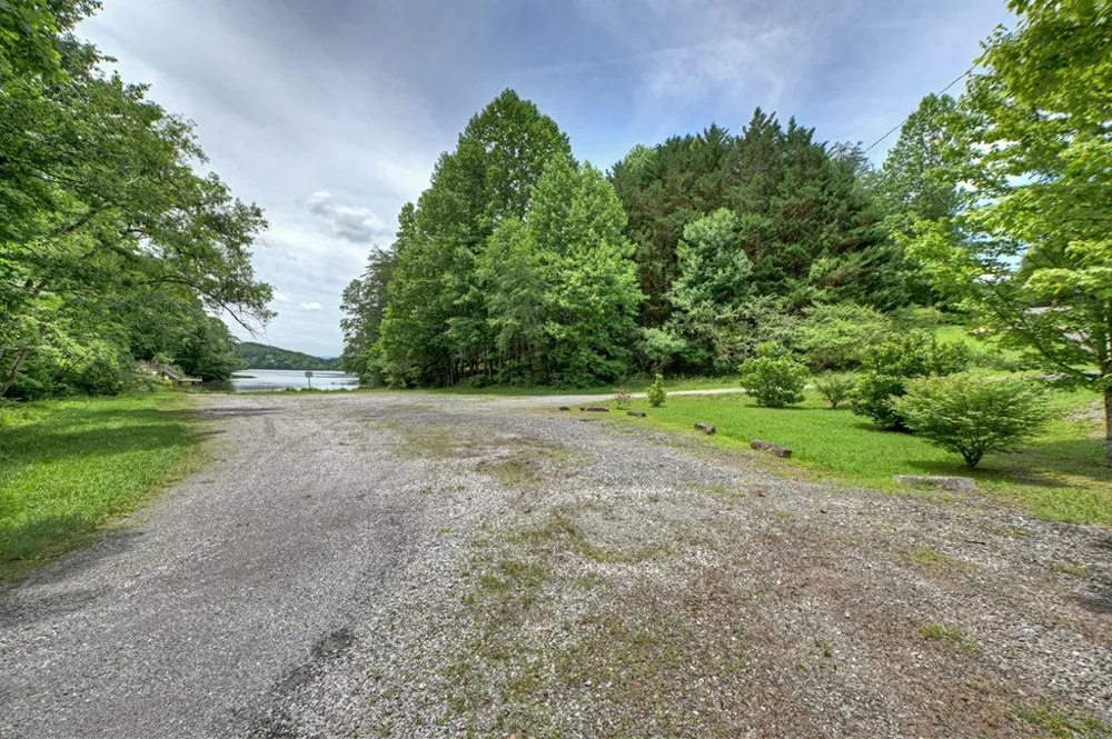 00 Campbell Cove Road Turtletown, TN 37391