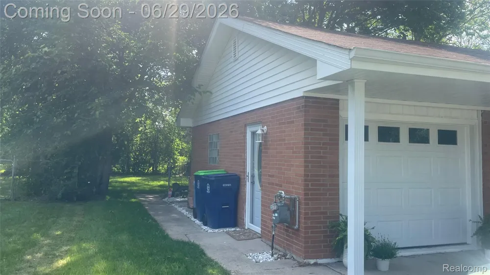 2966 Burlington Drive Buena Vista Charter Township, MI 48601