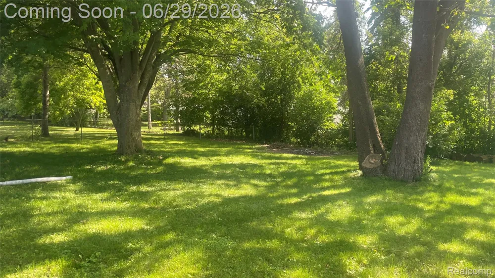 2966 Burlington Drive Buena Vista Charter Township, MI 48601
